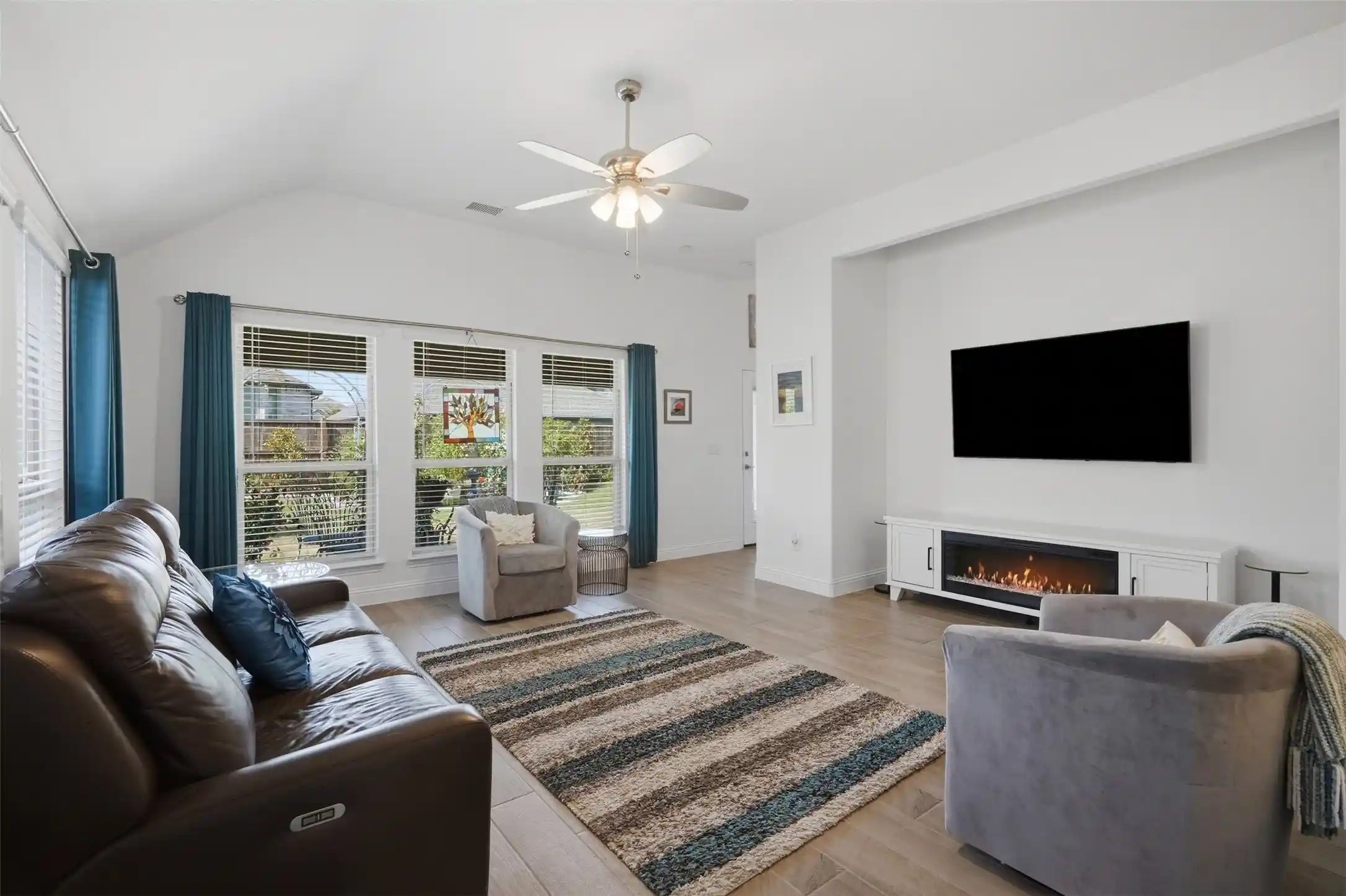 Single family home for sale at 1309 Mill Pl, Aubrey, TX 76227 | MLS# 21342746
