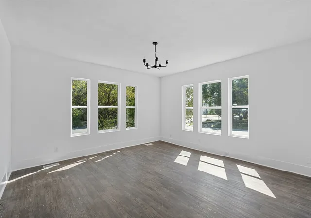 Photo 3 of Single family home for sale at 1825 Lyle Ave, Waco, TX 76708 | MLS# 21359188 | Listing updated on 2026-08-14