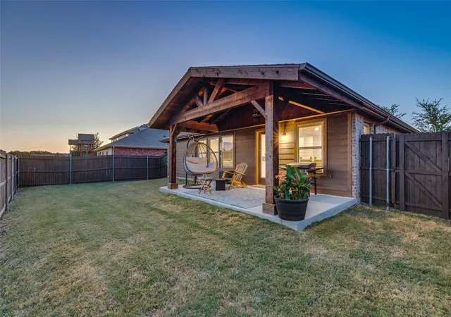 Photo 3 of Single family home for sale at 1111 Aquamarine St, Princeton, TX 75407 | MLS# 21359129 | Listing updated on 2026-08-27