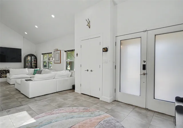 Photo 3 of Single family home for sale at 1605 Blake Dr, Richardson, TX 75081 | MLS# 21359249 | Listing updated on 2026-10-08