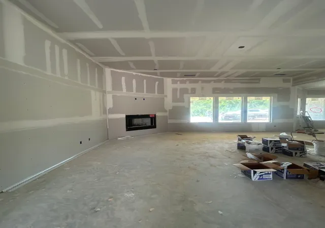 Photo 4 of Single family home for sale at 1107 Perrin Ln, Van Alstyne, TX 75495 | MLS# 21359307 | Listing updated on 2026-08-13