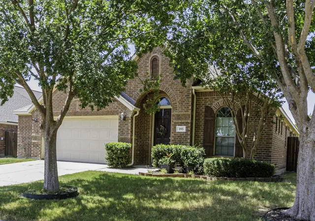 Photo 1 of Single family home for sale at 205 Wolf Dr, Forney, TX 75126 | MLS# 21355772 | Listing updated on 2026-10-06