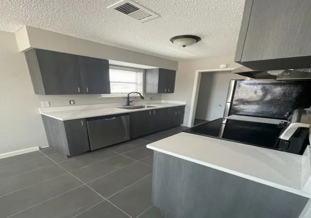 Photo 3 of Sale Pending at 320 Queens Ct N, Mansfield, TX 76063 | MLS# 21359049 | Listing updated on 2026-09-20