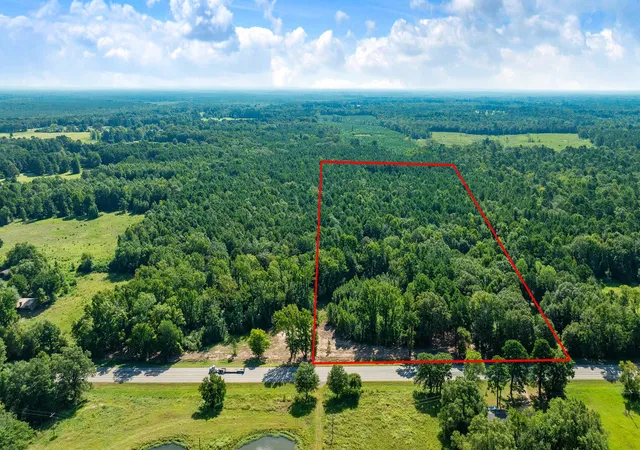 Photo 2 of Land for sale at 75 Hwy 37 North, Clarksville, TX 75426 | MLS# 21358614 | Listing updated on 2026-08-14