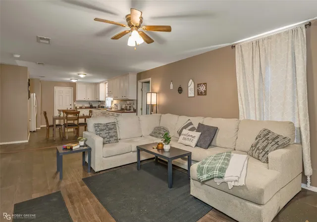 Photo 2 of Single family home for sale at 10461 Jersey Gold Rd, Keithville, LA 71047 | MLS# 21359387 | Listing updated on 2026-10-02