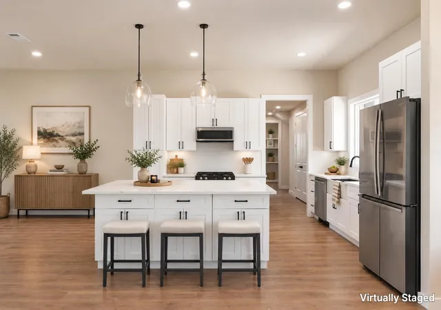 Photo 2 of Single family home for sale at 3061 Stonebriar Dr, Waxahachie, TX 75165 | MLS# 21358770 | Listing updated on 2026-09-24