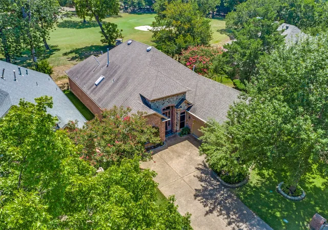 Photo 2 of Single family home for sale at 2617 Brookside Ct, Mc Kinney, TX 75072 | MLS# 21359380 | Listing updated on 2026-09-17