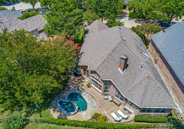 Photo 3 of Single family home for sale at 2617 Brookside Ct, Mc Kinney, TX 75072 | MLS# 21359380 | Listing updated on 2026-09-17