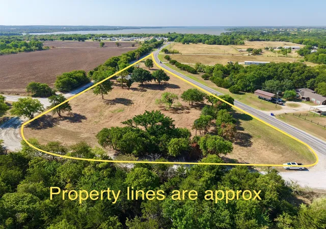 Land for sale at Tbd Fm 2071, Valley View, TX 76272 | MLS# 21358254