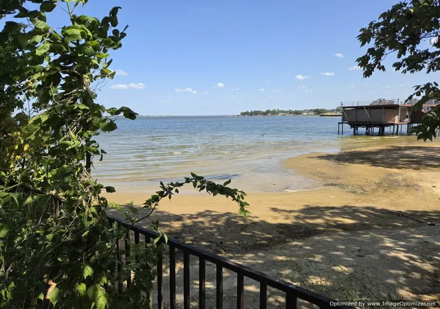 Photo 1 of Land for sale at 100 Hilltop Dr, Trinidad, TX 75163 | MLS# 21356741 | Listing updated on 2026-10-09