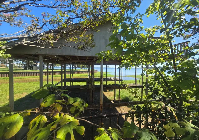 Photo 2 of Land for sale at 100 Hilltop Dr, Trinidad, TX 75163 | MLS# 21356741 | Listing updated on 2026-10-09