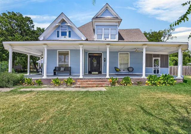 Photo 2 of Single family home for sale at 605 E 9th St, Kemp, TX 75143 | MLS# 21358367 | Listing updated on 2026-10-03