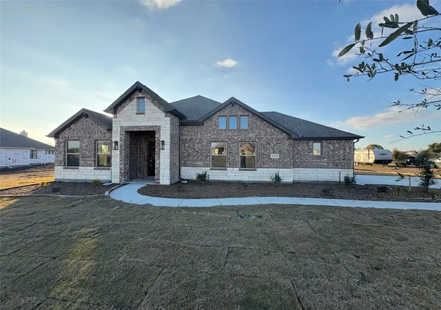 Photo 1 of Single family home for sale at 2420 Cross Timbers Dr, Mc Kinney, TX 75069 | MLS# 21359492 | Listing updated on 2026-08-14
