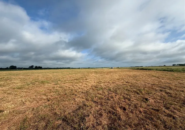Photo 4 of Land for sale at Lot 58 Kayak Cove, Corsicana, TX 75109 | MLS# 21359509 | Listing updated on 2026-08-22