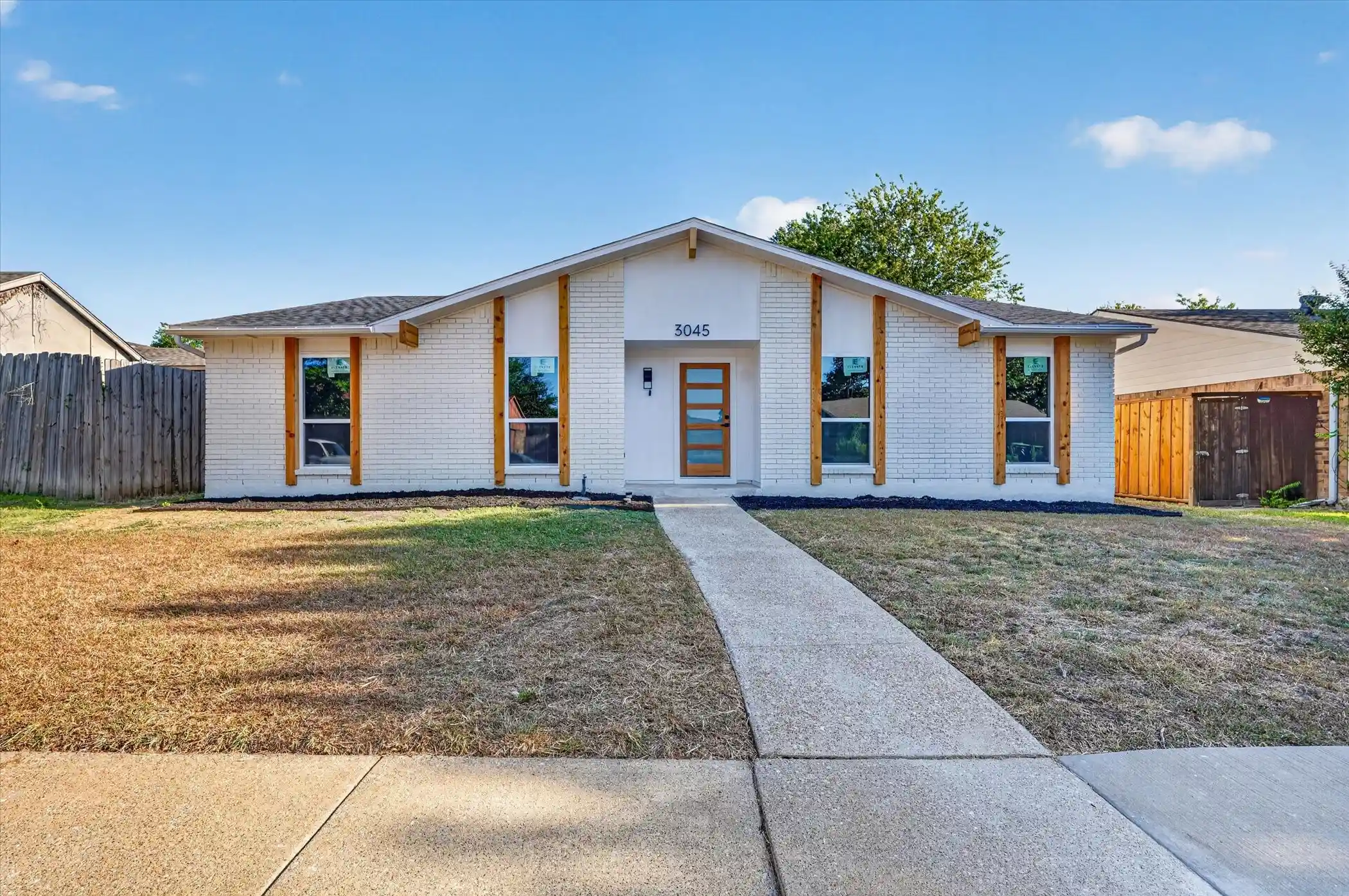Single family home for sale at 3045 Villa Sur Trl, Dallas, TX 75228 | MLS# 21359443