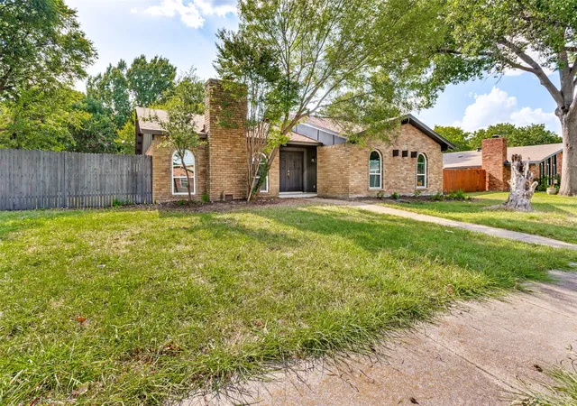 Photo 2 of Sale Pending at 4618 Goodnight Trl, Grand Prairie, TX 75052 | MLS# 21359537 | Listing updated on 2026-08-25