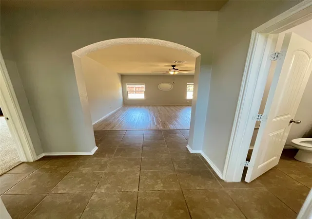 Photo 4 of Single family home for sale at 406 Paddock Ln, Celina, TX 75009 | MLS# 21359572 | Listing updated on 2026-08-14