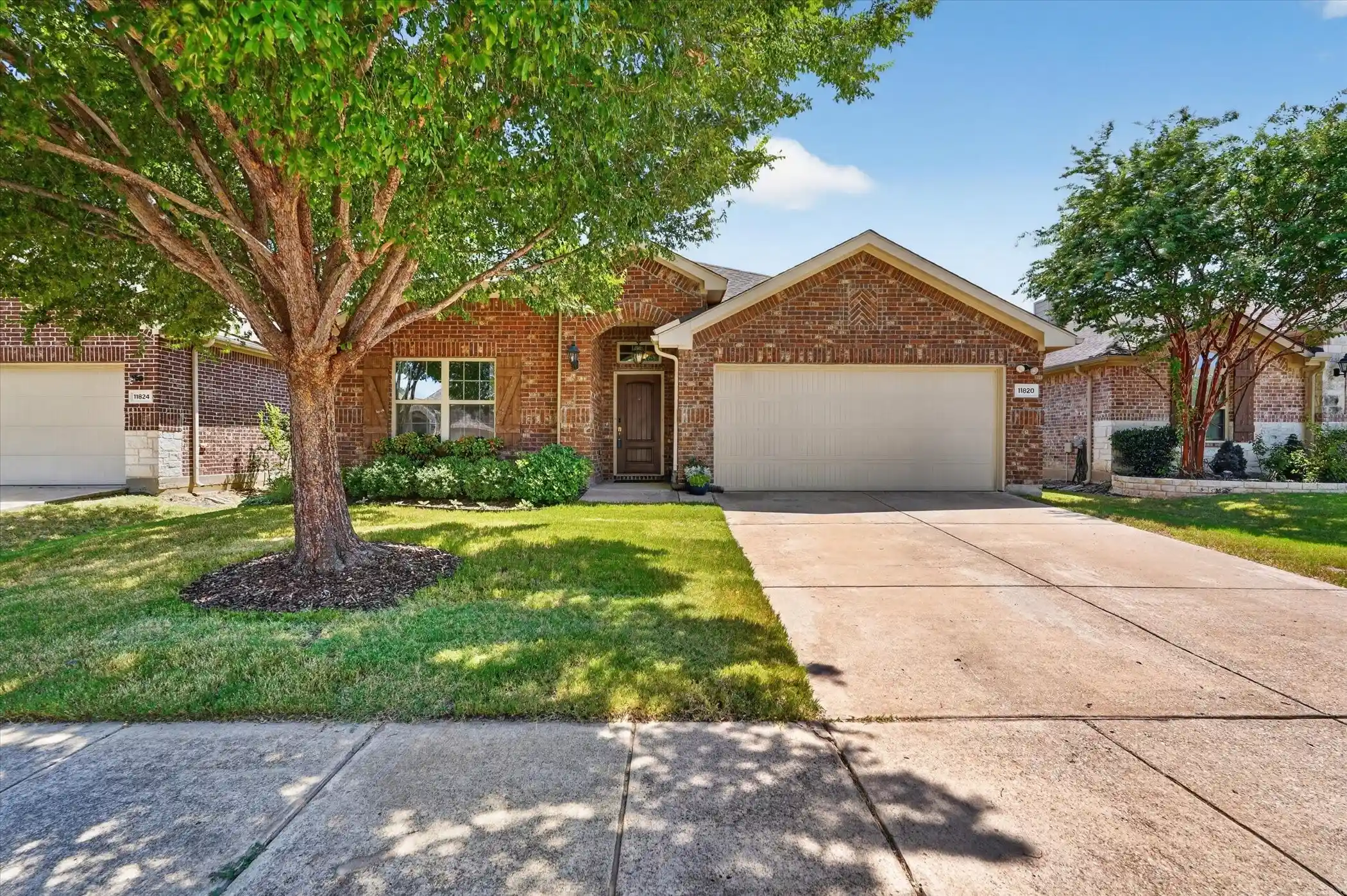 Photo 1 of Single family home for sale at 11820 Champion Creek Dr, Frisco, TX 75036 | MLS# 21356442 | Listing updated on 2026-10-18