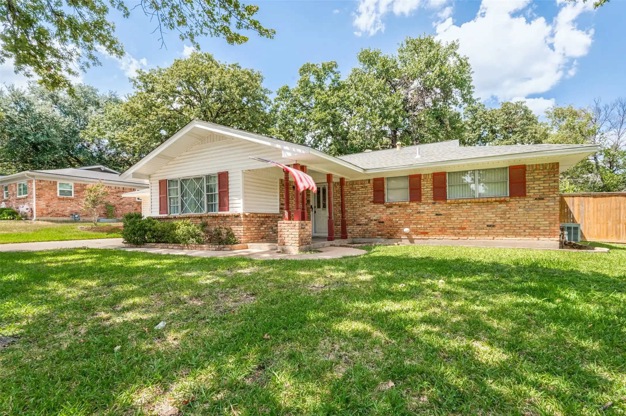 Photo 1 of Single family home for sale at 608 W Cheryl Ave, Hurst, TX 76053 | MLS# 21356158 | Listing updated on 2026-10-17
