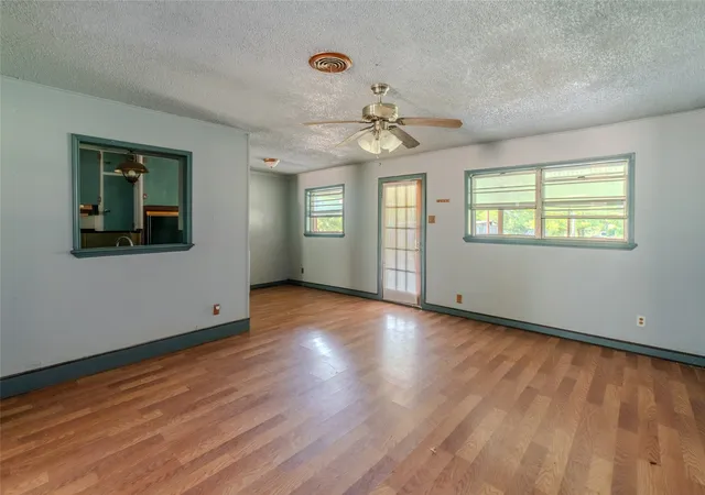 Sale Pending at 103 W Lide St, Talco, TX 75487 | MLS# 21359690 | Listing updated on 2026-08-31