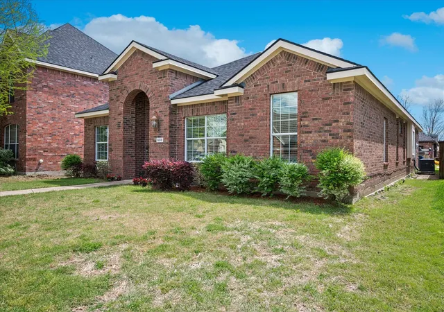 Photo 2 of Single family home for sale at 608 Bonham Dr, Lavon, TX 75166 | MLS# 21359039 | Listing updated on 2026-08-14