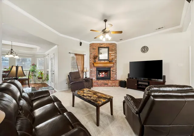 Photo 4 of Single family home for sale at 1025 Oak Hollow Ln, Seagoville, TX 75159 | MLS# 21359328 | Listing updated on 2026-09-19