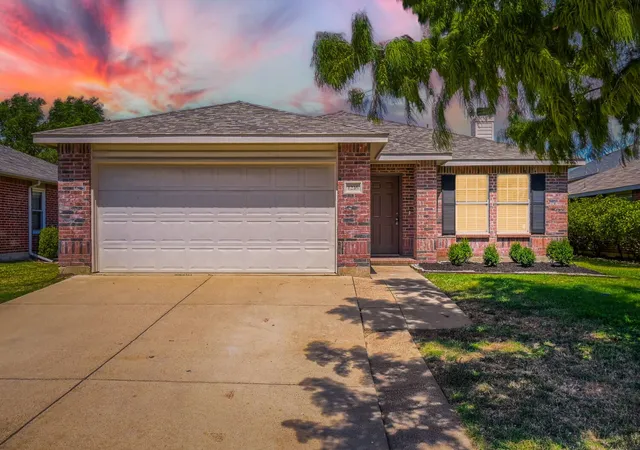 Photo 1 of Single family home for sale at 1216 Haley Ln, Burleson, TX 76028 | MLS# 21303277 | Listing updated on 2026-10-06