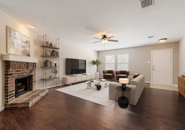 Photo 4 of Single family home for sale at 1216 Haley Ln, Burleson, TX 76028 | MLS# 21303277 | Listing updated on 2026-10-06