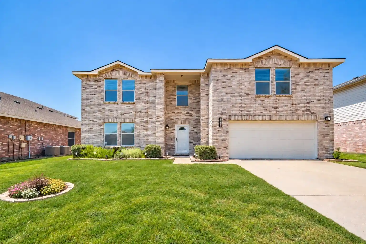 Single family home for sale at 7612 Mosspoint Ct, Denton, TX 76210 | MLS# 21359450
