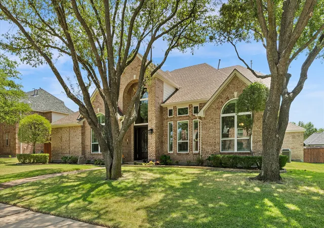 Photo 3 of Sale Pending at 4512 Jenkins Dr, Plano, TX 75024 | MLS# 21351480 | Listing updated on 2026-10-02