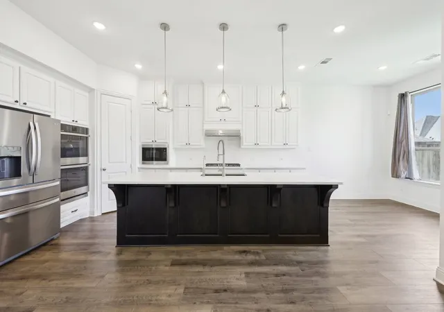 Photo 2 of Single family home for sale at 4101 Hawthorn Dr, Aubrey, TX 76227 | MLS# 21357451 | Listing updated on 2026-08-26