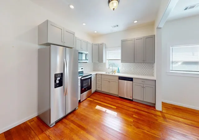 Photo 4 of Single family home for sale at 505 W 11Th St, Brady, TX 76825 | MLS# 21359824 | Listing updated on 2026-08-15