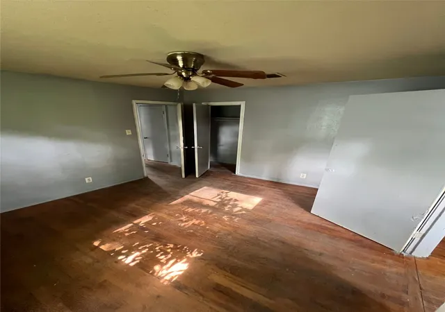 Photo 3 of Single family home for sale at 2728 Hillcrest Ave, Shreveport, LA 71108 | MLS# 21359842 | Listing updated on 2026-08-14