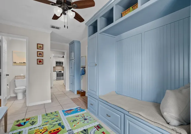 Photo 3 of Single family home for sale at 1910 Circleview Dr, Weatherford, TX 76087 | MLS# 21359858 | Listing updated on 2026-08-18