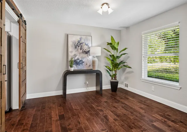 Photo 2 of Sale Pending at 9614 Brentgate Dr, Dallas, TX 75238 | MLS# 21358946 | Listing updated on 2026-10-02