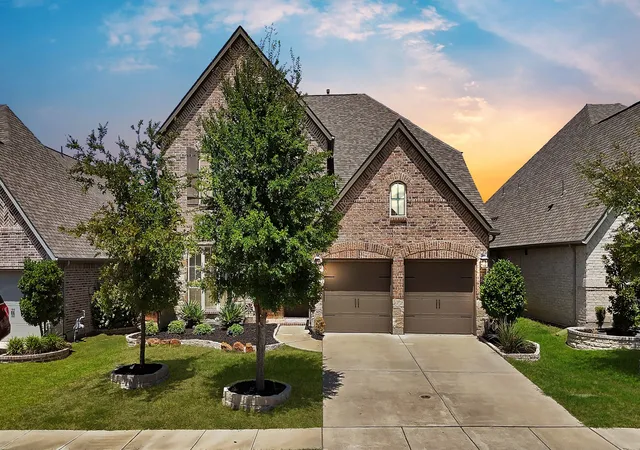 Photo 1 of Single family home for sale at 841 Knoxbridge Rd, Forney, TX 75126 | MLS# 21356057 | Listing updated on 2026-10-08