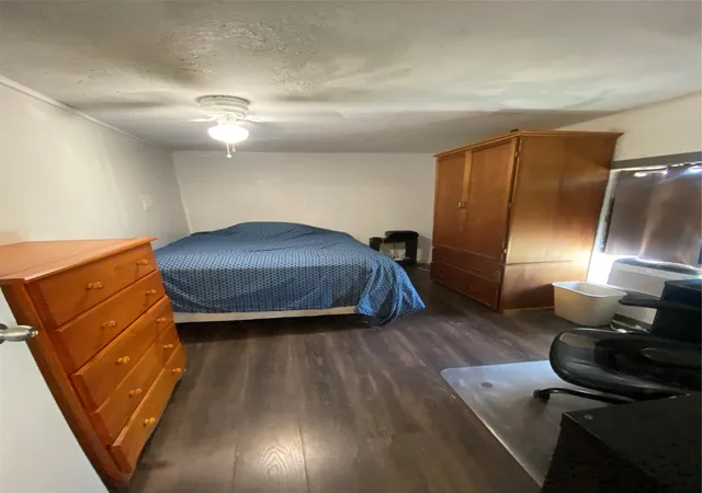 Photo 3 of Single family home for sale at 621 N Birch Ave, Munday, TX 76371 | MLS# 21359850 | Listing updated on 2026-10-05