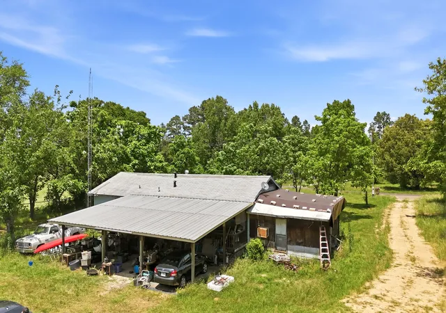 Photo 3 of Single family home for sale at 368 County Road 4960, Quitman, TX 75783 | MLS# 21359907 | Listing updated on 2026-08-27