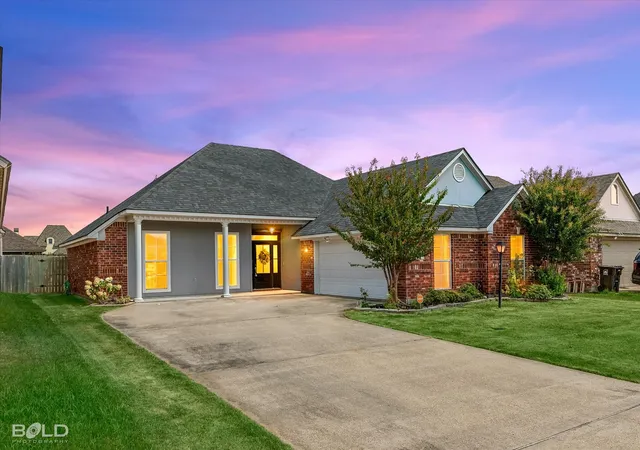 Photo 1 of Single family home for sale at 504 Brunswick Gdns, Haughton, LA 71037 | MLS# 21359825 | Listing updated on 2026-08-17