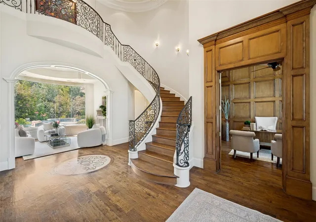 Photo 2 of Sale Pending at 6203 Sweeney Trl, Frisco, TX 75034 | MLS# 21356689 | Listing updated on 2026-08-24