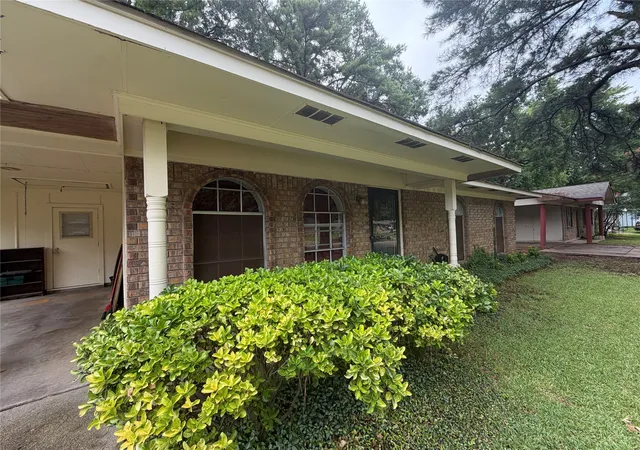 Photo 1 of Single family home for sale at 1514 Teekell St, Bossier City, LA 71111 | MLS# 21358596 | Listing updated on 2026-08-15