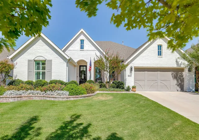 Photo 1 of Sale Pending at 560 Point Vista Dr, Aledo, TX 76008 | MLS# 21358520 | Listing updated on 2026-08-27