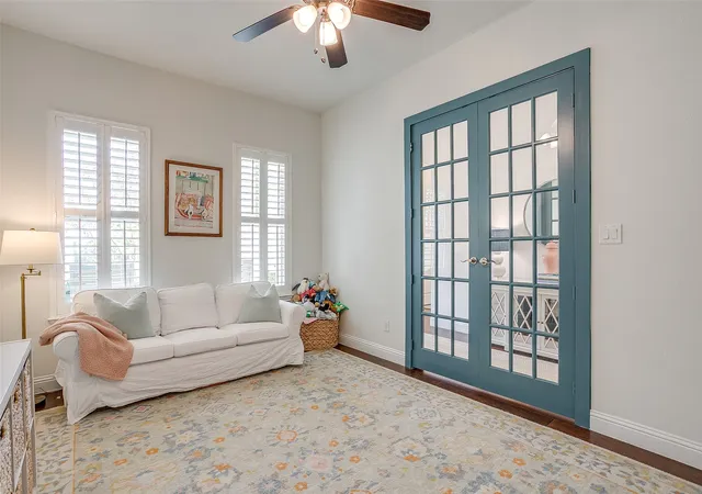 Photo 4 of Sale Pending at 560 Point Vista Dr, Aledo, TX 76008 | MLS# 21358520 | Listing updated on 2026-08-27