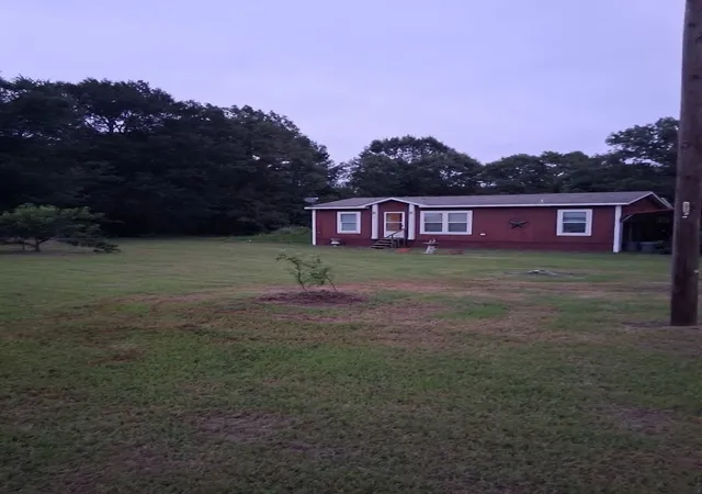 Photo 4 of Manufactured home for sale at 2965 County Road 1439, Sulphur Springs, TX 75482 | MLS# 21360105 | Listing updated on 2026-08-28