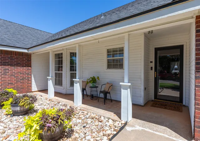 Photo 4 of Sale Pending at 4450 Cole Dr, Abilene, TX 79606 | MLS# 21358834 | Listing updated on 2026-08-31