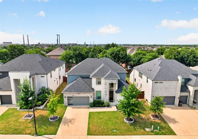 Photo 2 of Single family home for sale at 847 Baugh Dr, Allen, TX 75013 | MLS# 21359625 | Listing updated on 2026-08-26