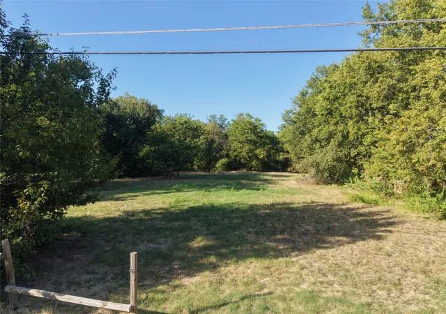 Photo 2 of Land for sale at 1712 S Sam Houston Rd, Mesquite, TX 75149 | MLS# 21358491 | Listing updated on 2026-08-17