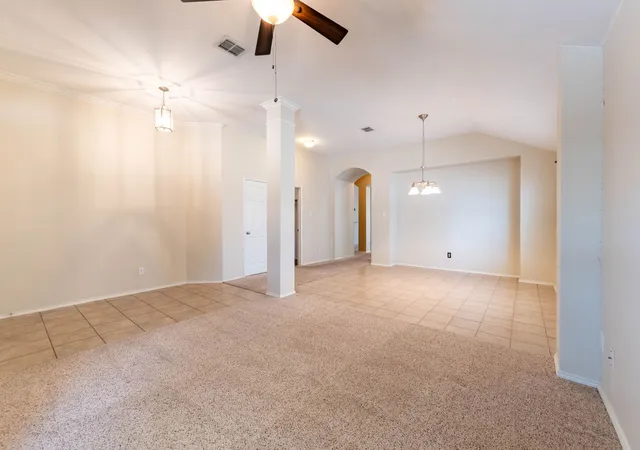 Photo 4 of Single family home for sale at 413 Tallowtree Dr, Fate, TX 75087 | MLS# 21360163 | Listing updated on 2026-09-30