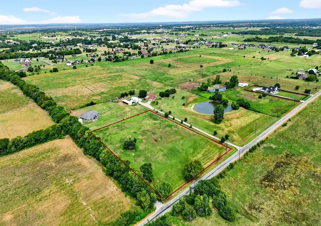 Photo 1 of Land for sale at 3ac Massey Rd, Gunter, TX 75058 | MLS# 21359883 | Listing updated on 2026-08-15