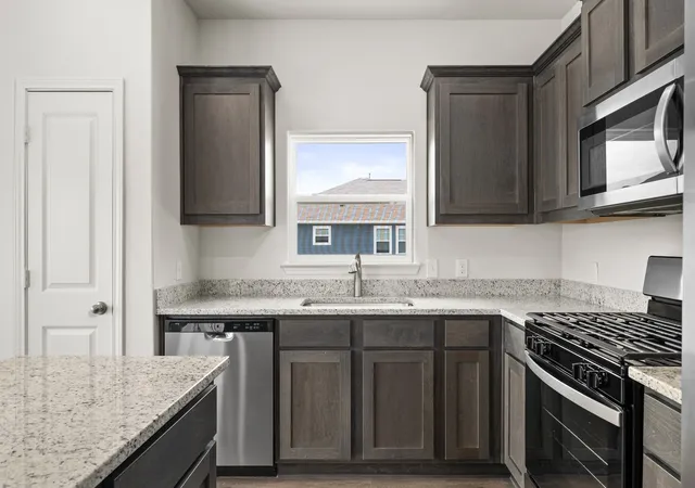 Photo 3 of Single family home for sale at 9637 Logan Square Dr, Fort Worth, TX 76140 | MLS# 21360258 | Listing updated on 2026-08-25